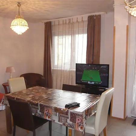 Daire Luna Apartmanhaz *