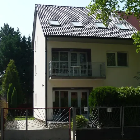 Luna Apartmanhaz Siófok