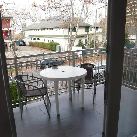 Luna Apartmanhaz